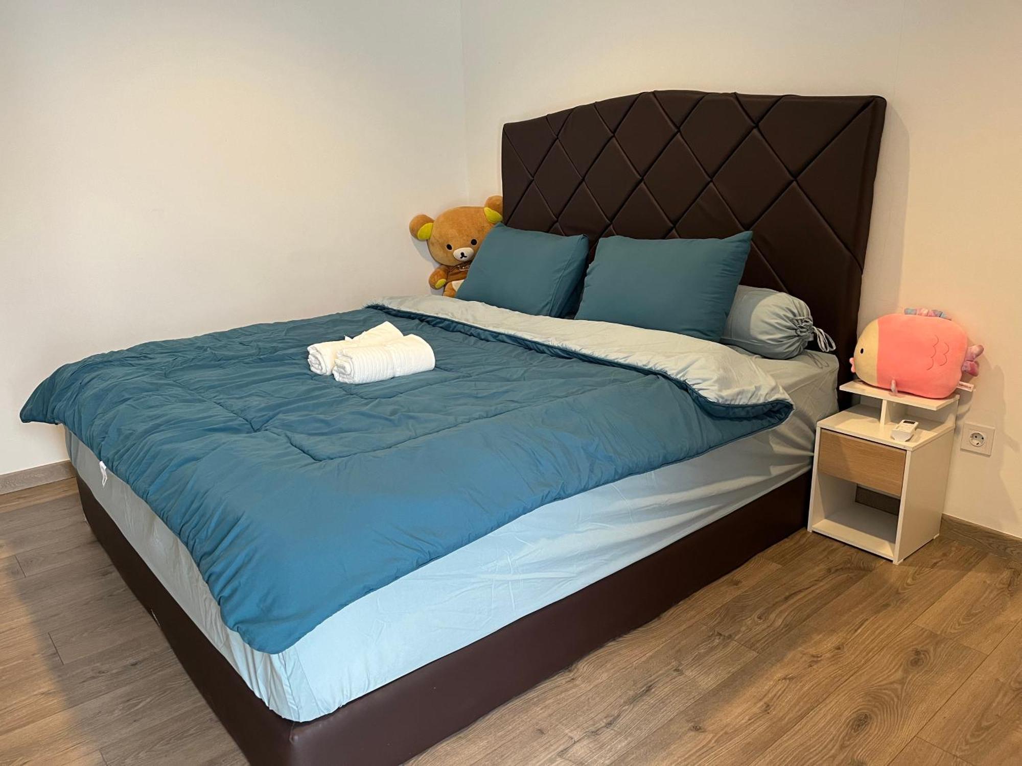 2 Floor Cozy House In Wisteria Jakarta Garden City ภายนอก รูปภาพ