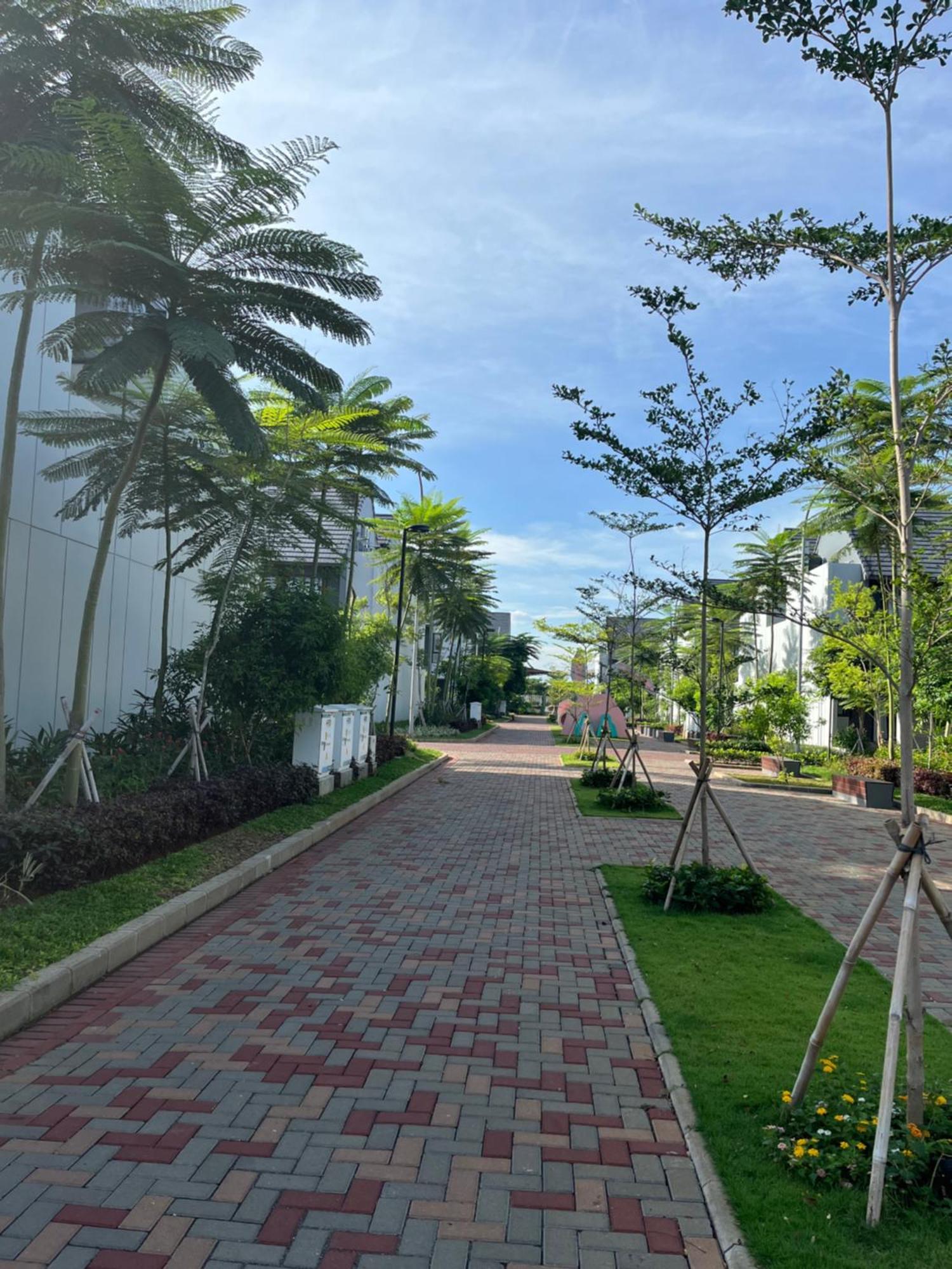 2 Floor Cozy House In Wisteria Jakarta Garden City ภายนอก รูปภาพ